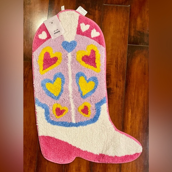 NWT Cowgirl Boot Bath Mat, Accent Rug, or Wall Hanging - Picture 2 of 4